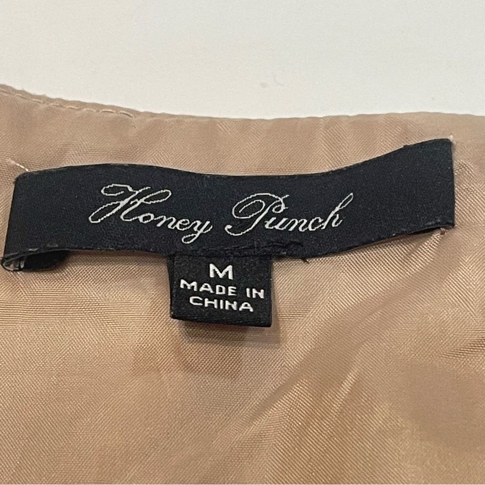 Tan Fringe Women's Skirt. Honey Punch. Size M. Cowgirl vibes. Pre-owned. - Picture 3 of 12